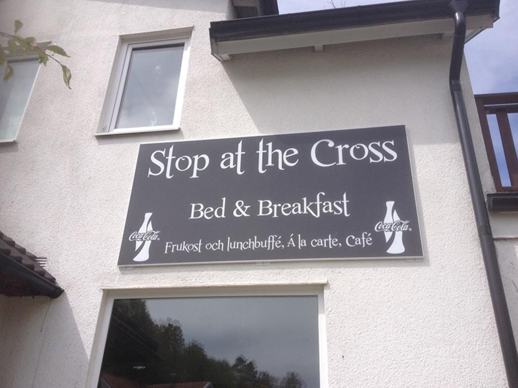 Stop At The Cross Borås Esterno foto